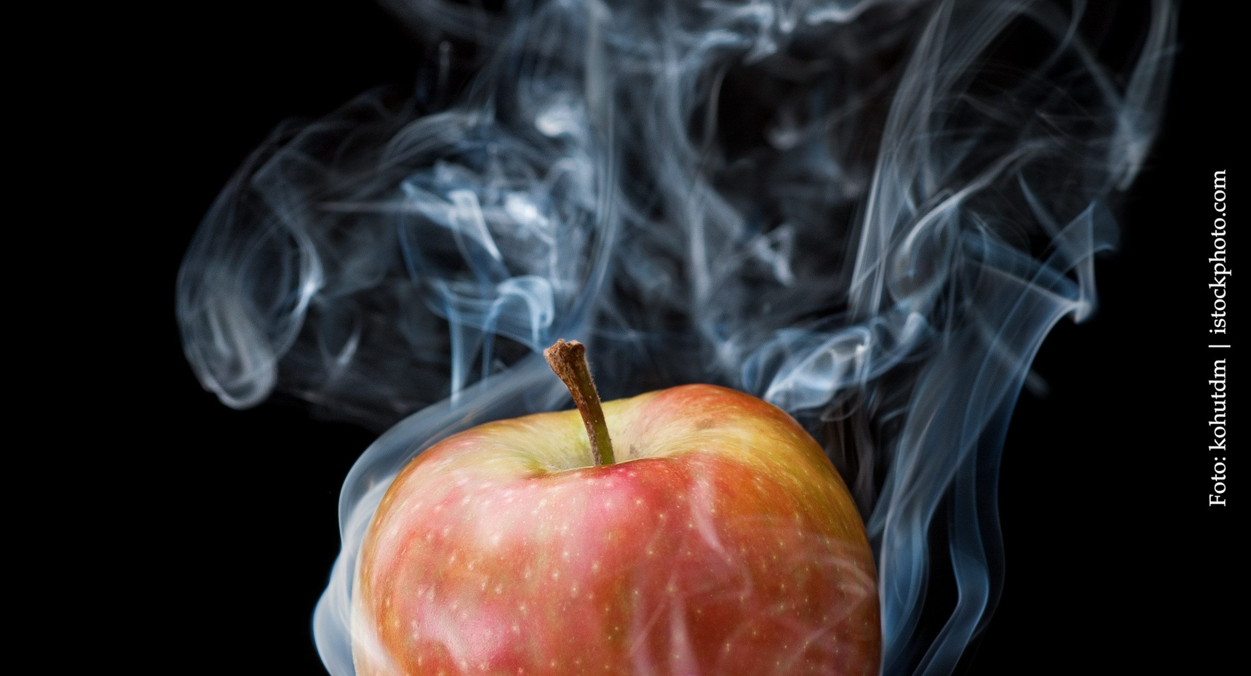 Ein rauchender Apfel
